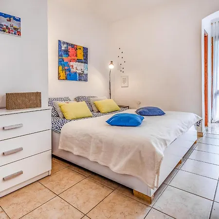 Cozy Apartment In Premantura With Wifi Exterior photo